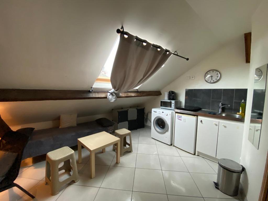 Studio Cosy A 35 Mn De Paris. Corbeil-Essonnes Buitenkant foto